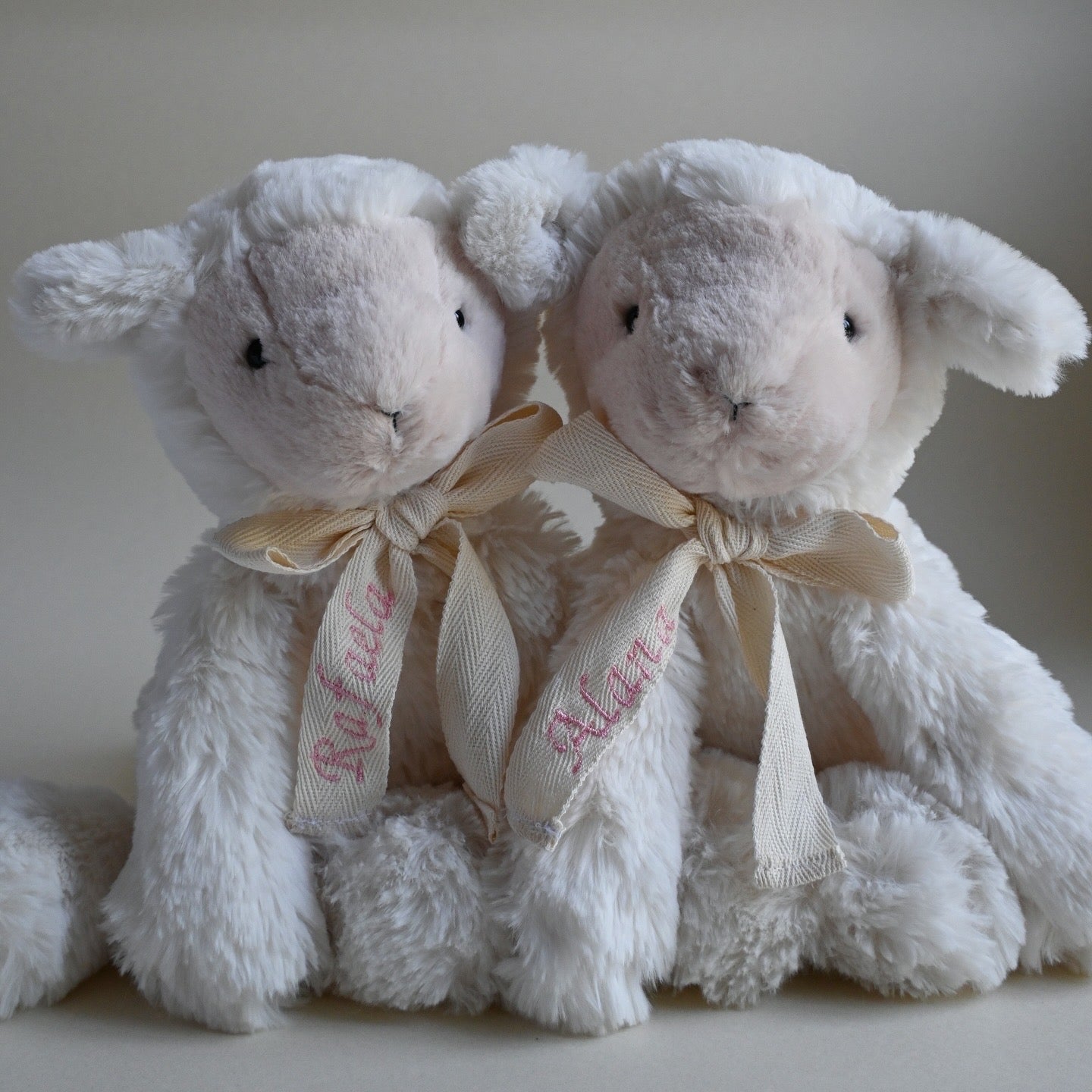 Lazo Personalizado Con Nombre Para Peluche